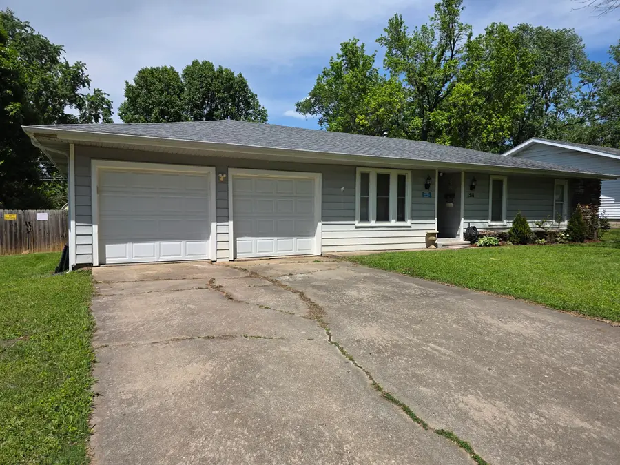 1511 W Berkeley Street, Springfield, MO 65807 - #2