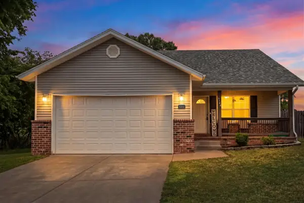 6566 Prairie Circle, Merriam Woods, MO 65740