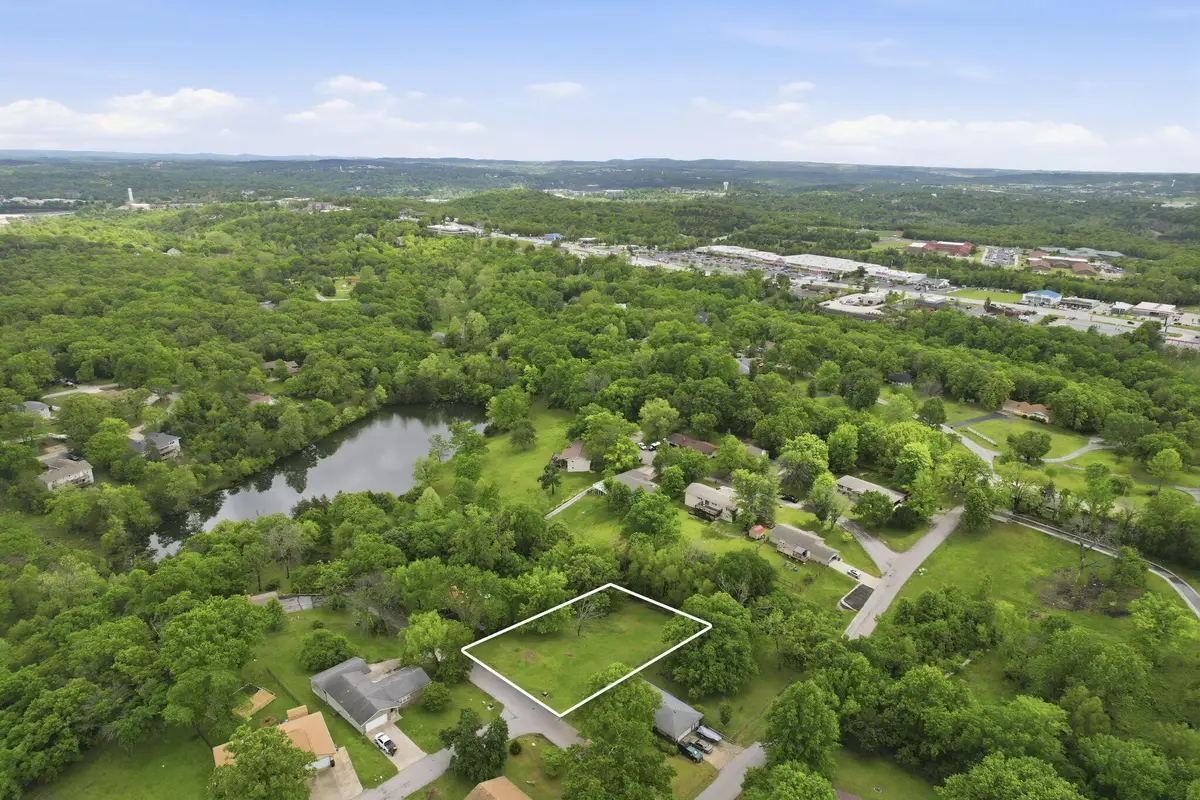 000 Old Glory Road, Branson, MO 65616 - #1