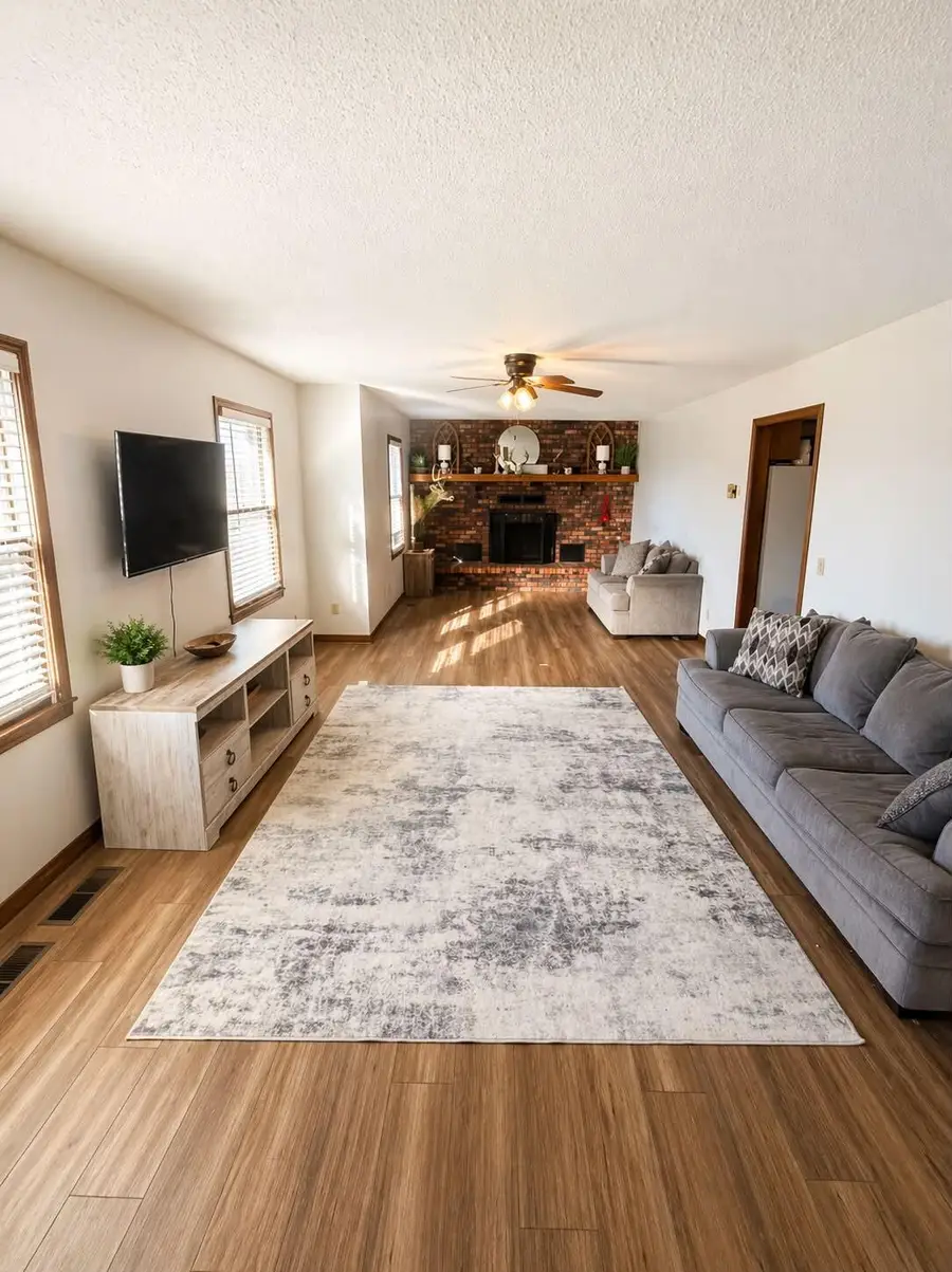 1206 Elm Avenue, Ava, MO 65608 - #2