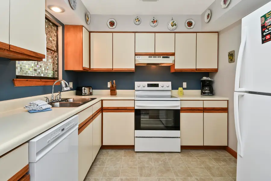 267 Bunker Ridge Drive #6, Branson, MO 65616 - #3