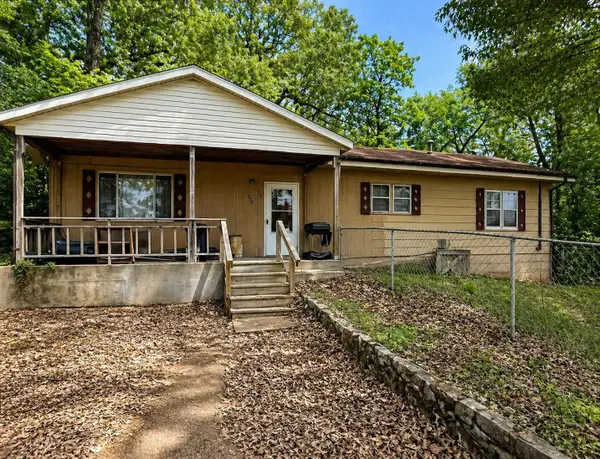 222 Lawrence, Thayer, MO 65791