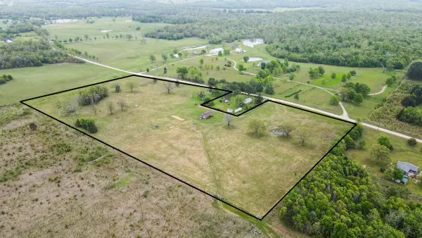 11277 County Road 8530, West Plains, MO 65775