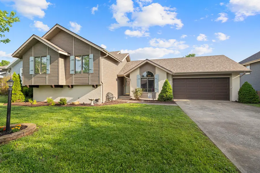 1317 E Highpoint Street, Springfield, MO 65804 - #2