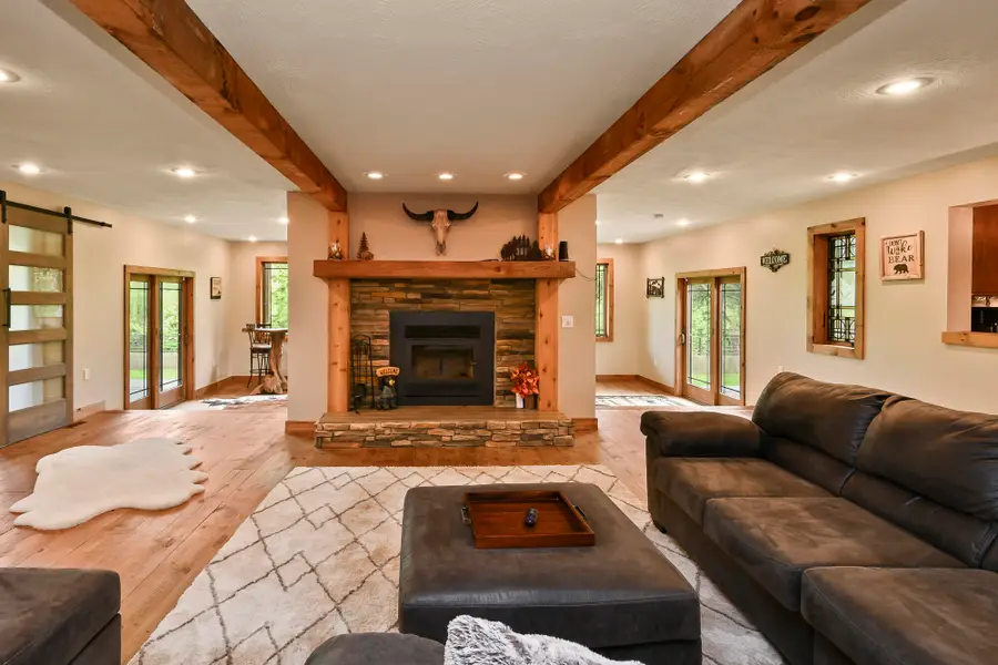 771 Seven Pines Drive, Saddlebrooke, MO 65630 - #2