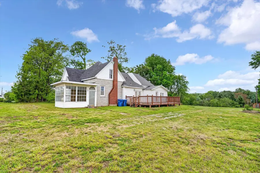 607 E Mount Vernon Street, Nixa, MO 65714 - #3