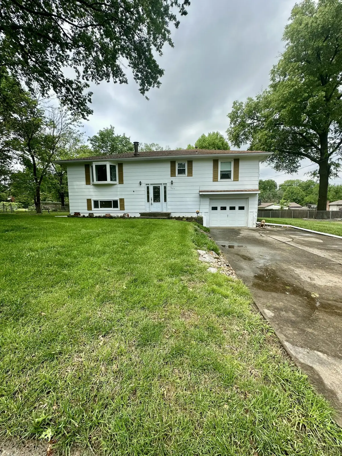 1203 S 9th Street, Clinton, MO 64735 - #1