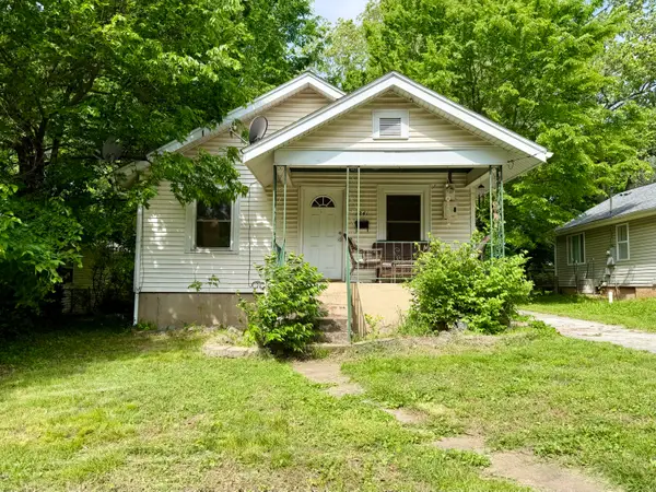 1241 S Ferguson Avenue, Springfield, MO 65807