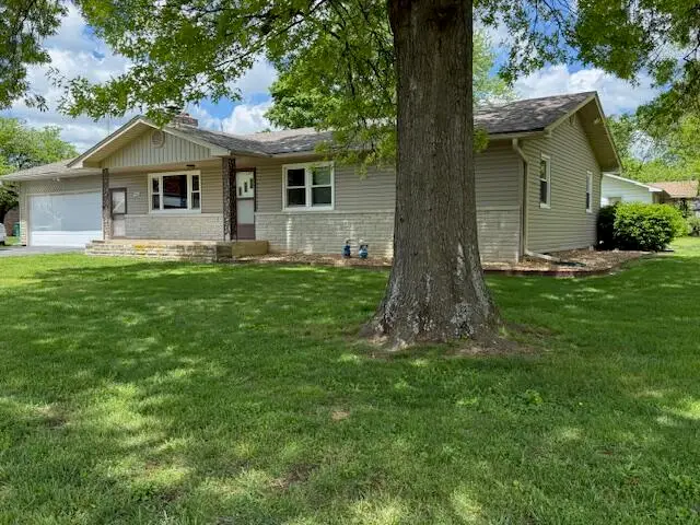 1001 W Long Street, Mountain Grove, MO 65711 - #1