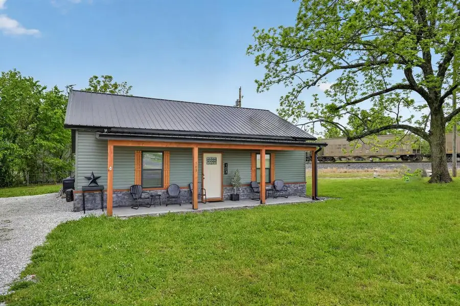 103 Whitmore Street, Goodman, MO 64843 - #2