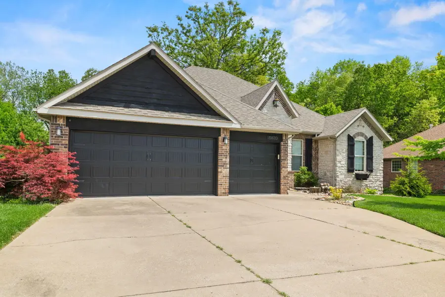 5620 S Winsor Drive, Battlefield, MO 65619 - #2