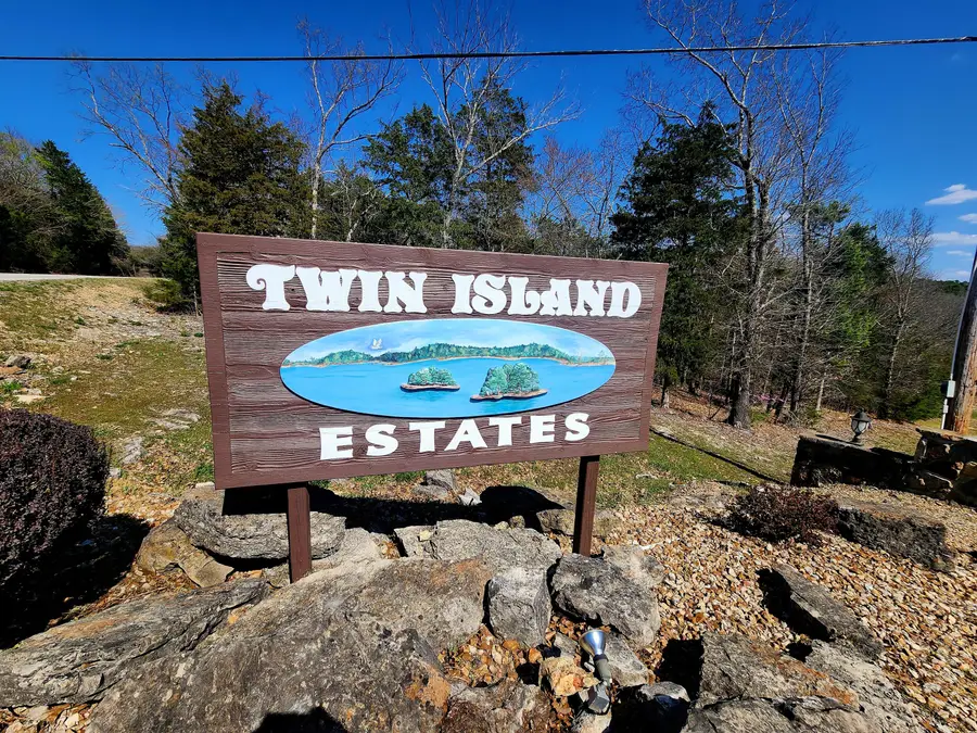 Lot 4 Blk Cedar Drive #Lot 4 Blk 9, Blue Eye, MO 65611 - #2