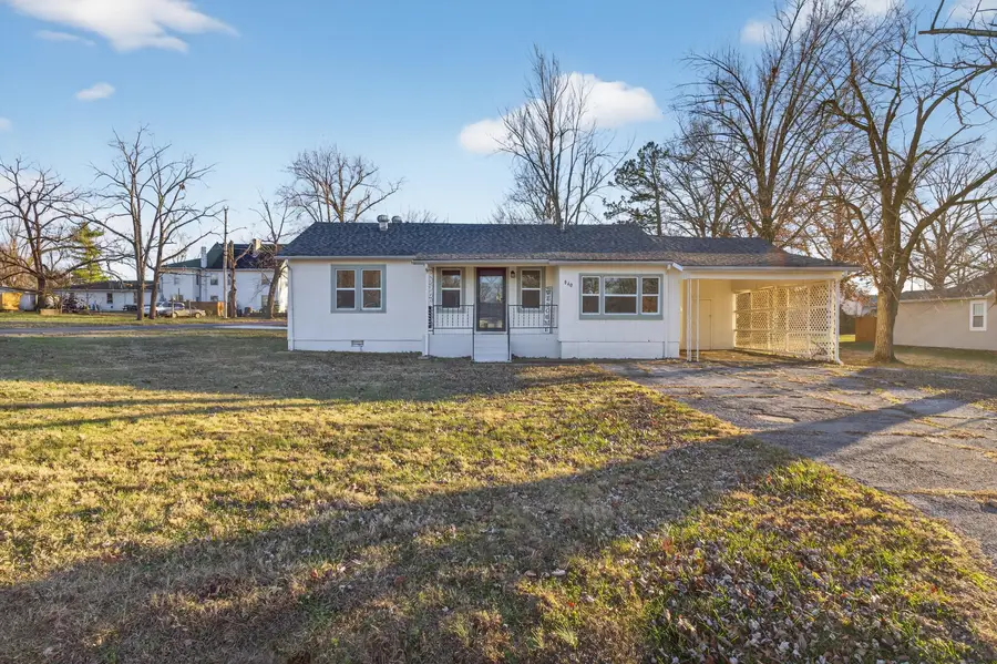 840 Dorris Avenue, Mountain Grove, MO 65711 - #2