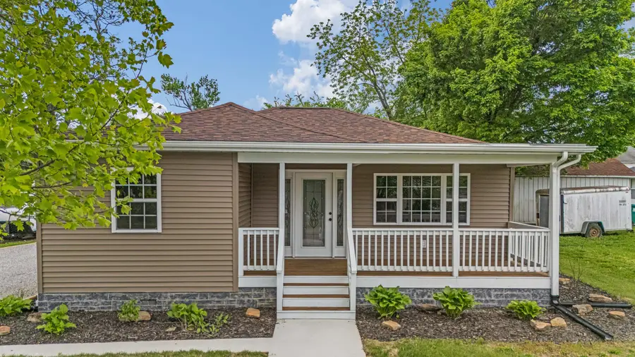 104 E 9th Street, Willow Springs, MO 65793 - #2