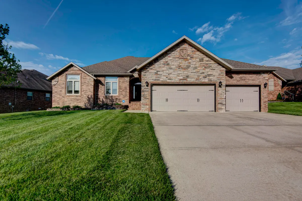 1637 N Waterstone Avenue, Springfield, MO 65802 - #1