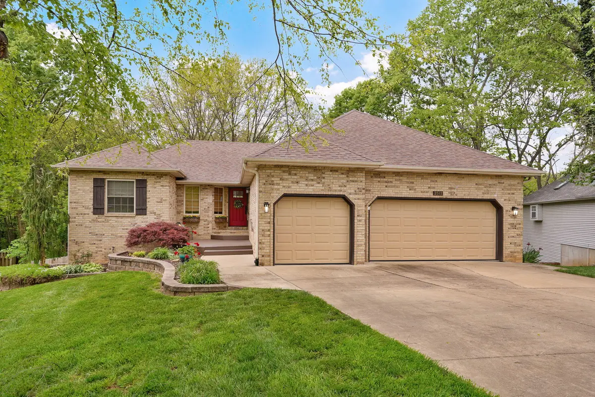 2512 W Arlington Street, Springfield, MO 65810 - #1