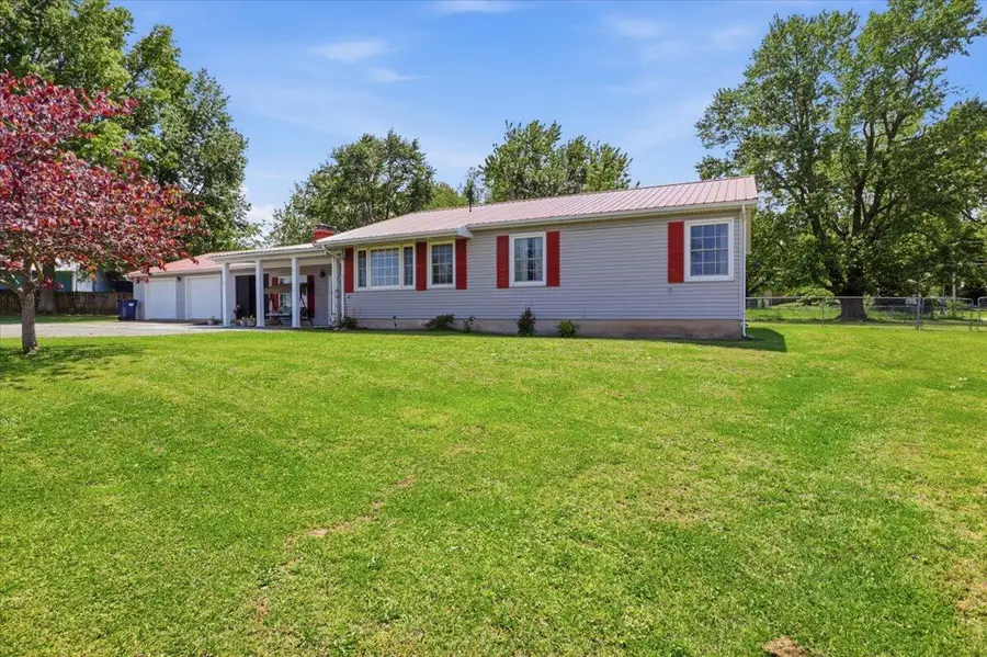 951 N Maple Street, Buffalo, MO 65622 - #2