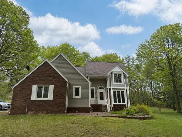 3986 S Fairwood Avenue, Rogersville, MO 65742