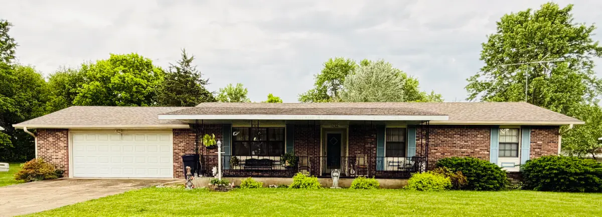 1450 4th Street, West Plains, MO 65775 - #1