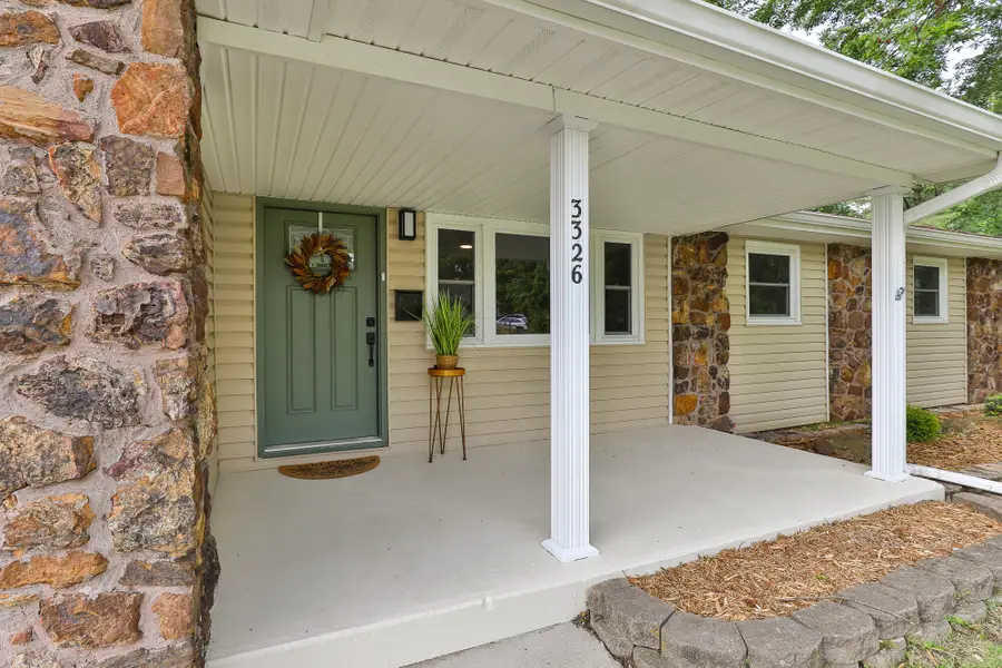 3326 E Whiteside Street, Springfield, MO 65804 - #2