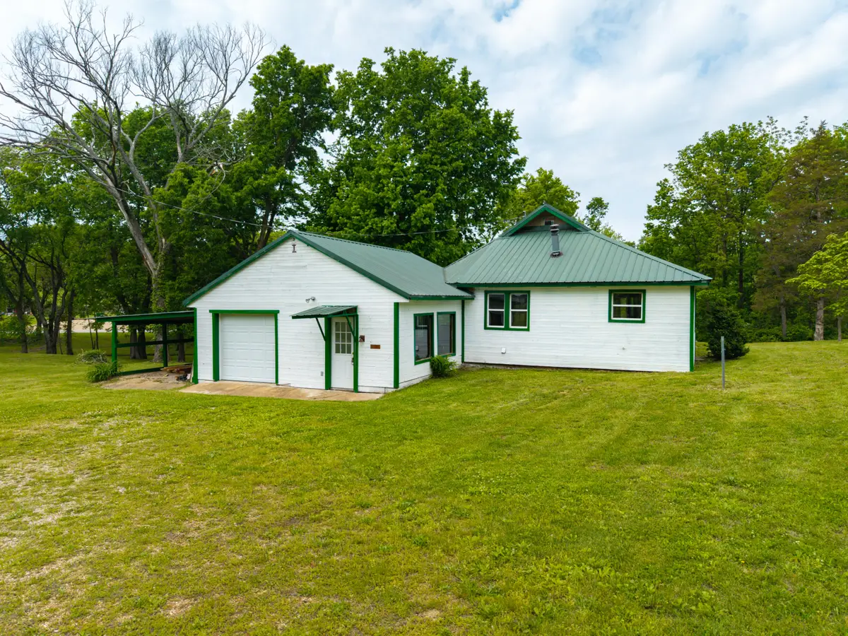 105 Cedar Bluff, Cabool, MO 65689 - #1