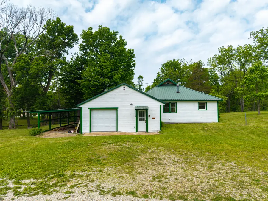 105 Cedar Bluff, Cabool, MO 65689 - #2