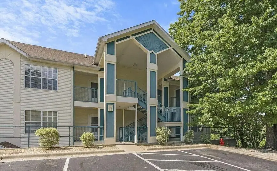 120 Spring Creek Court #Apt 36, Branson, MO 65616 - #2
