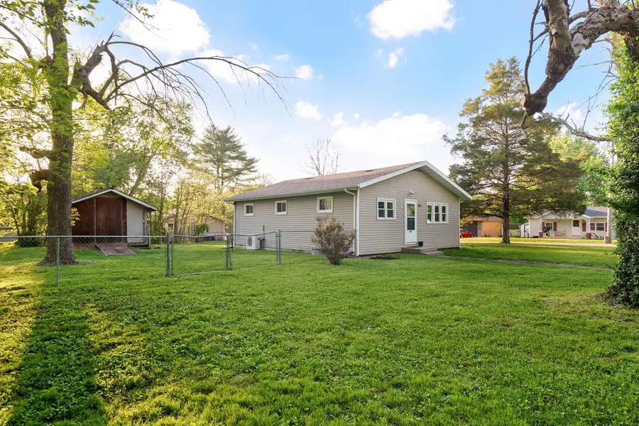 301 S Poplar Street, Nixa, MO 65714 - #2