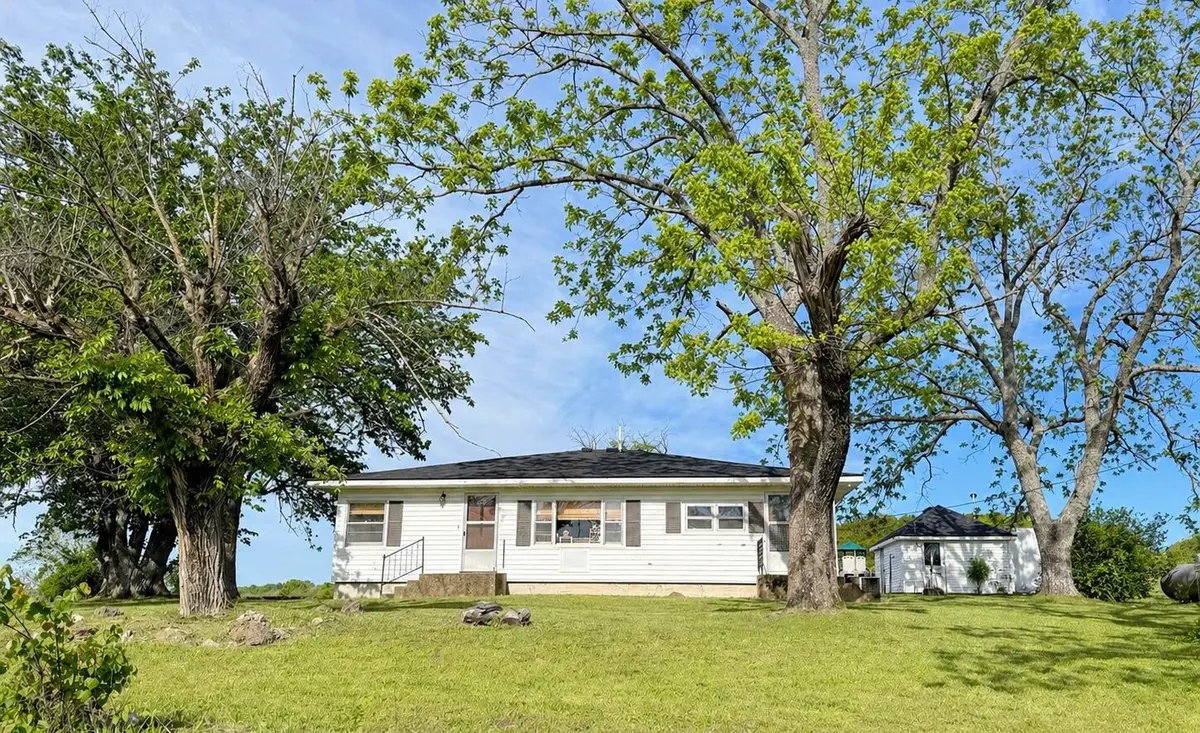5521 Girlstown Road, Mountain Grove, MO 65711 - #1
