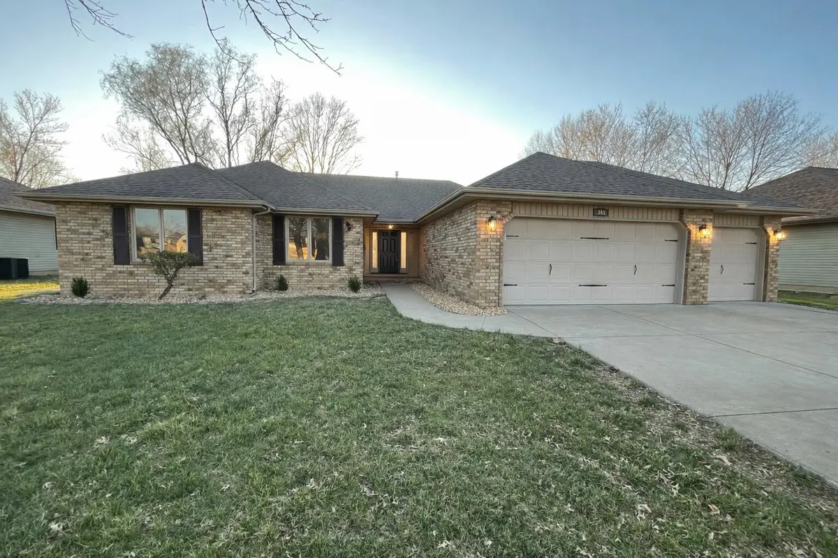 301 N Meadow Street, Nixa, MO 65714 - #1