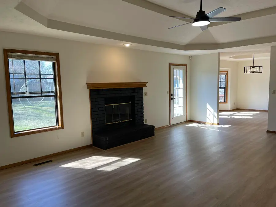 301 N Meadow Street, Nixa, MO 65714 - #2