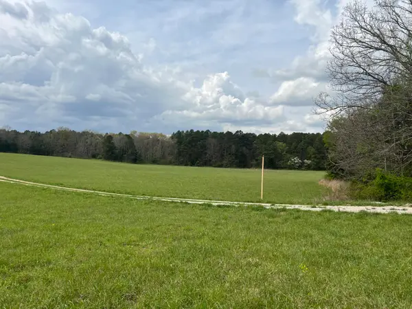 14953 County Road 615, Birch Tree, MO 65438
