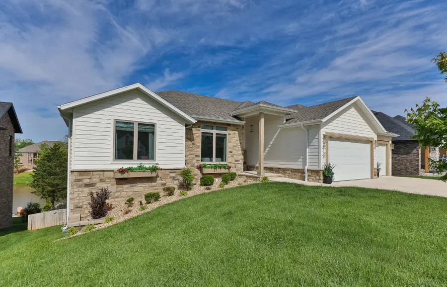 6139 S Dollison Avenue, Springfield, MO 65810 - #2