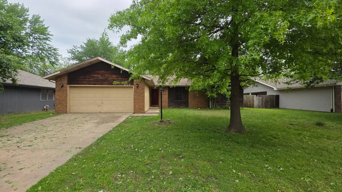 2823 W Maplewood Street, Springfield, MO 65807 - #1