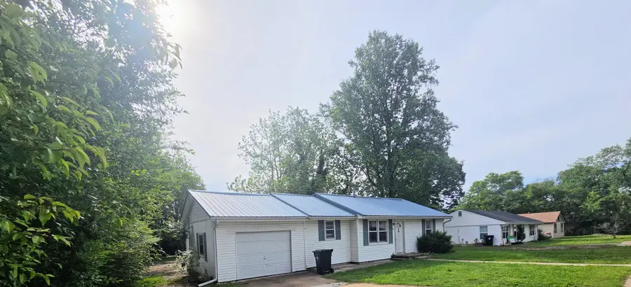21 Burgoyne Drive, West Plains, MO 65775 - #2
