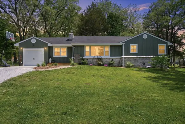 1400 S Farm Road 205, Springfield, MO 65809