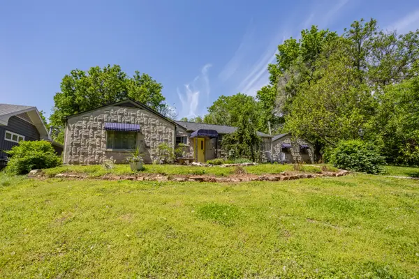 2391 S Brentwood Boulevard, Springfield, MO 65804