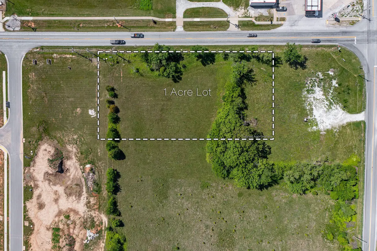 000 Highway 14, Clever, MO 65631 - #1