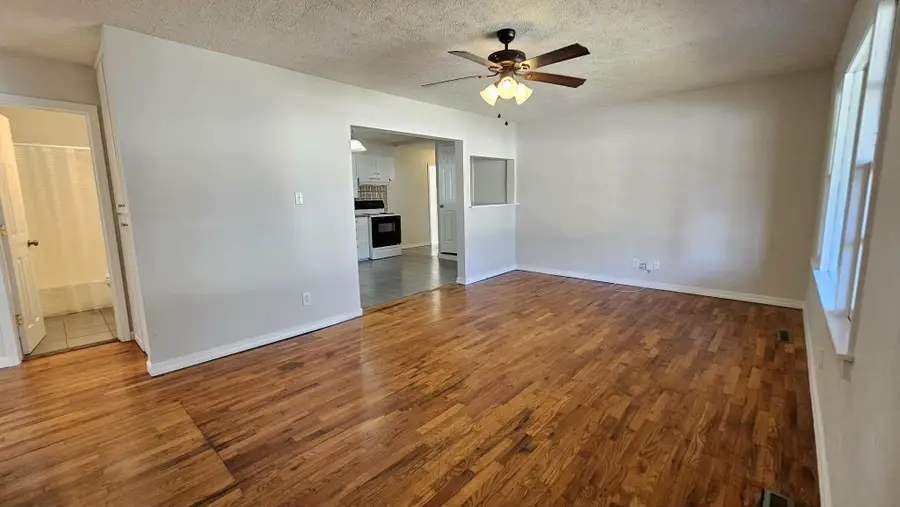 1631 N Kentwood Avenue, Springfield, MO 65803 - #3