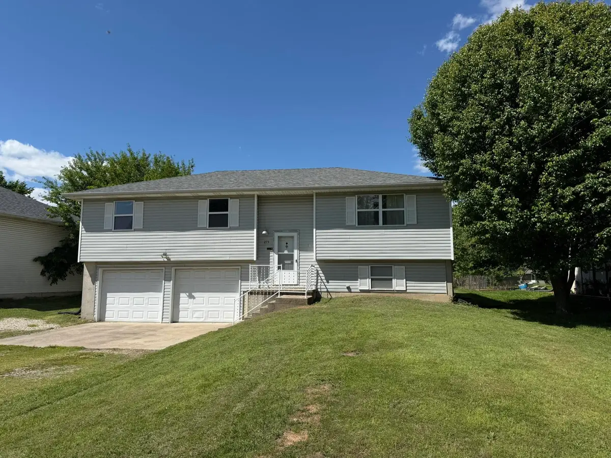 275 E 3rd Street, Marshfield, MO 65706 - #1