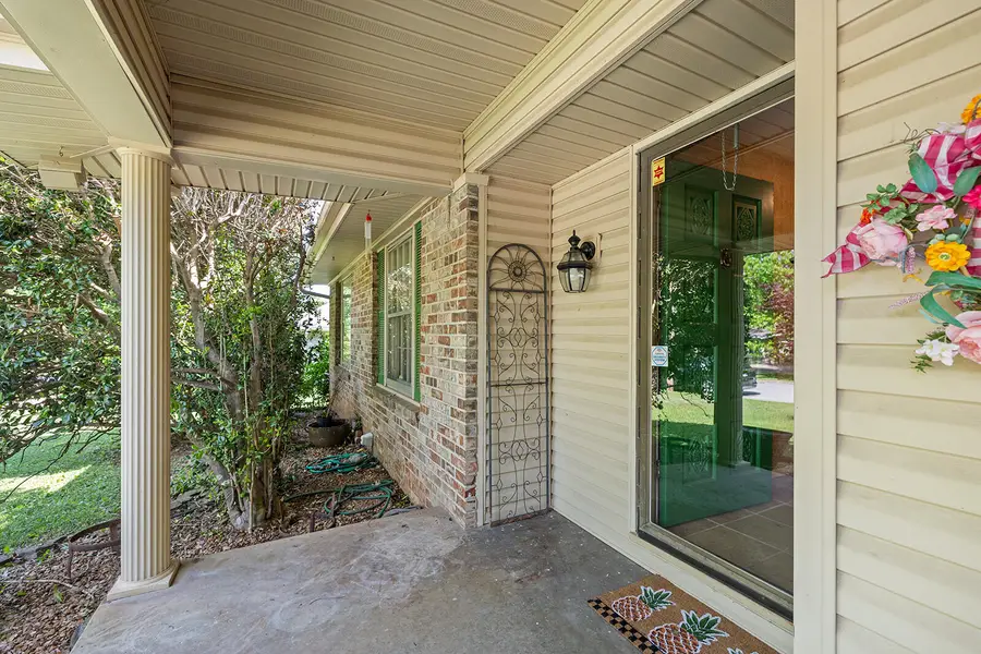 3606 S Parkhill Avenue, Springfield, MO 65807 - #2