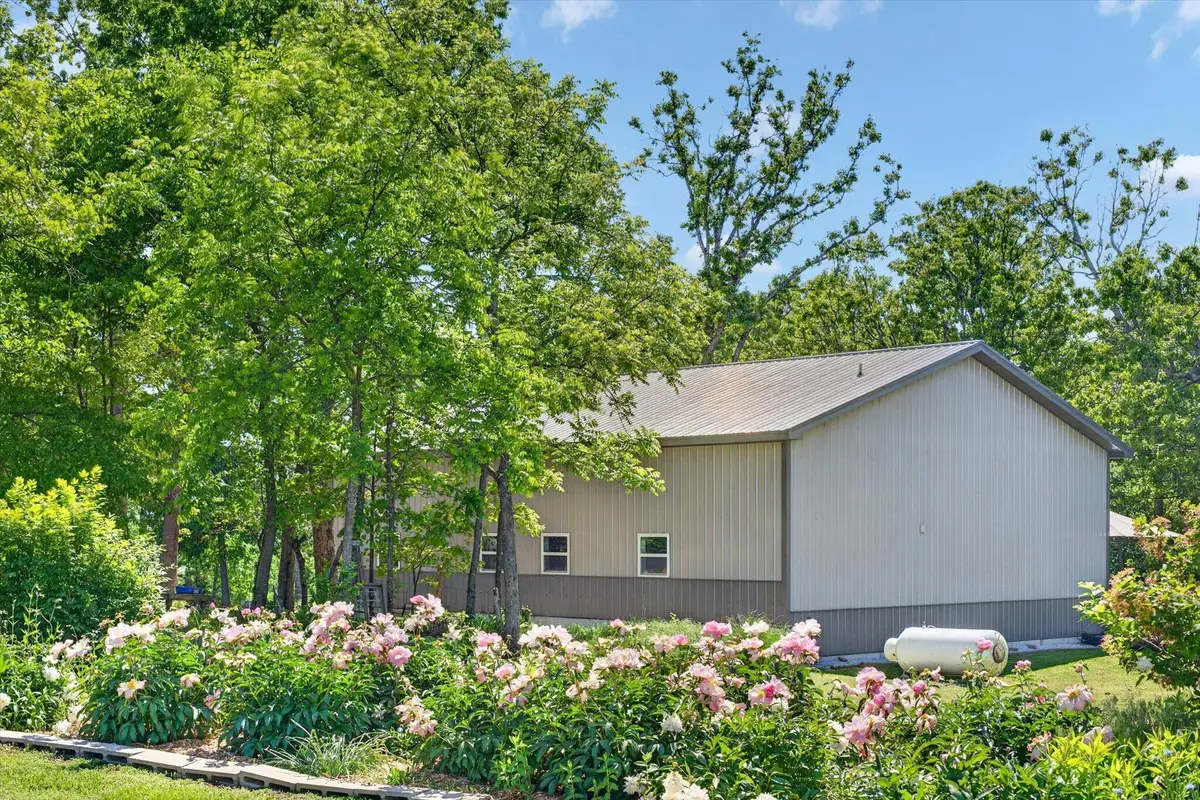 8294 W Veterans Boulevard, Clever, MO 65631 - #1