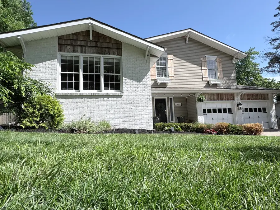 2013 E Swallow Street, Springfield, MO 65804 - #3