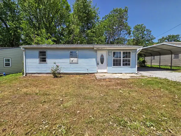1033 E Villa Marie Street, Springfield, MO 65803