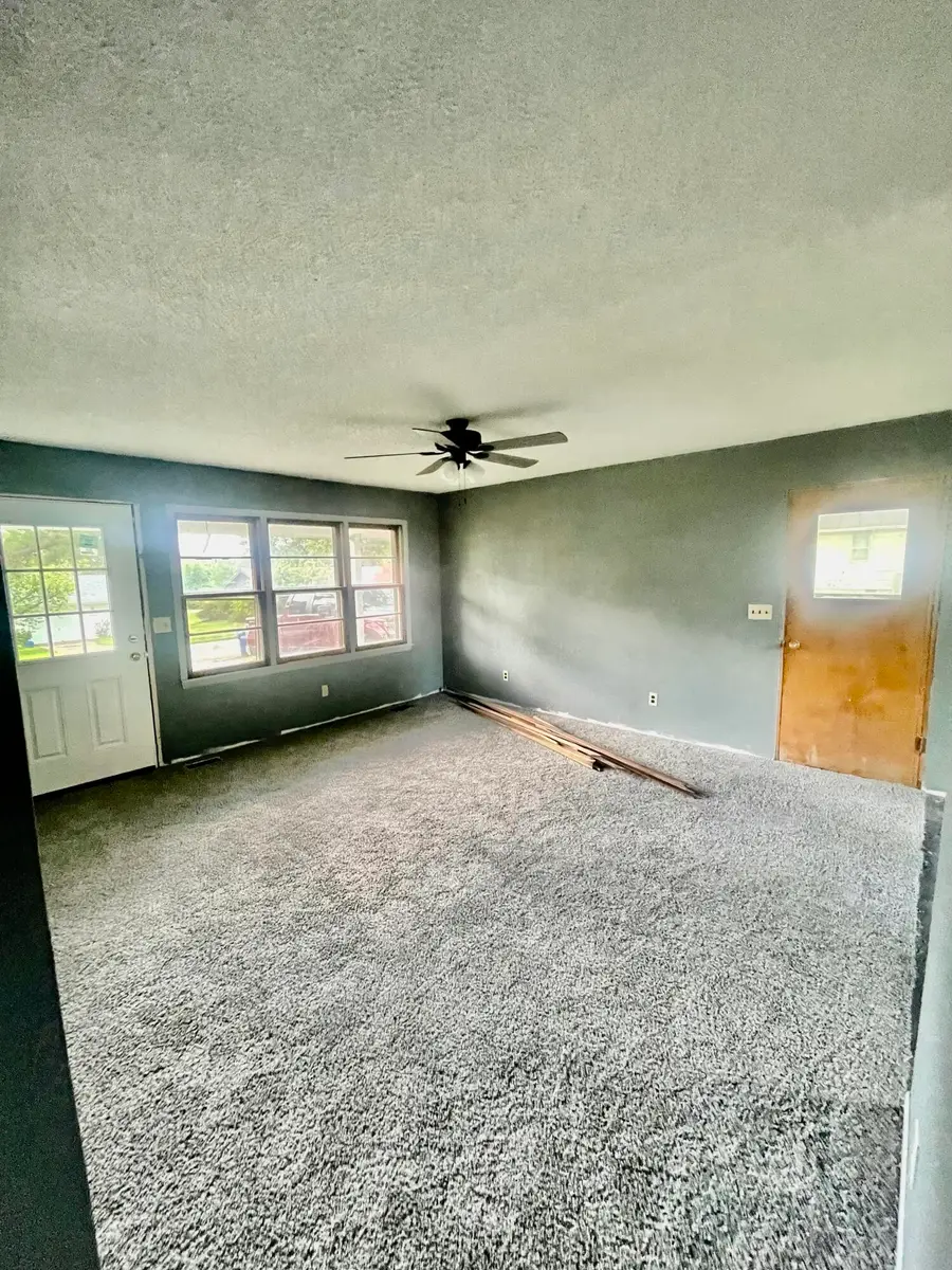 1114 Charles Street, Houston, MO 65483 - #2