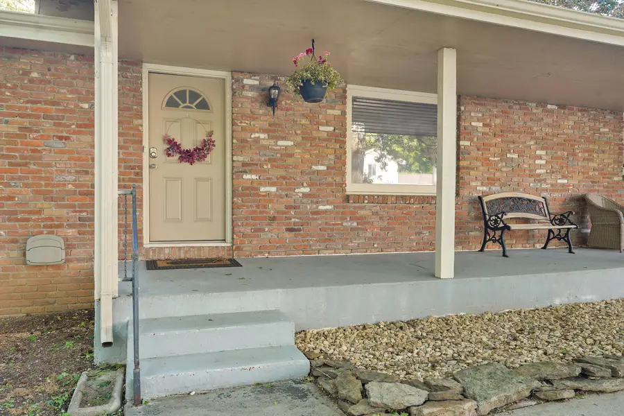 3442 S Carriage Avenue, Springfield, MO 65809 - #3