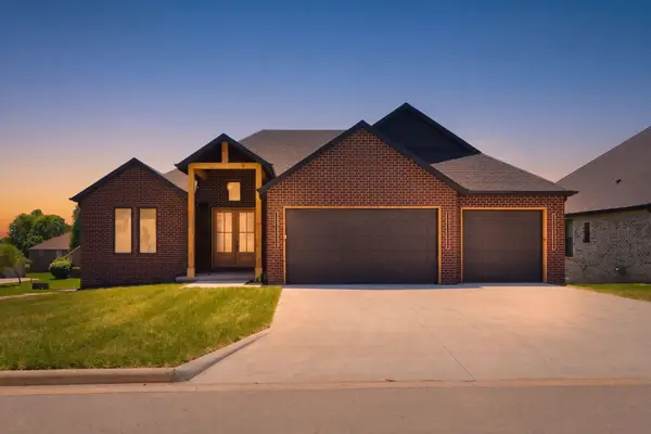 5048 E Swale Court, Springfield, MO 65802