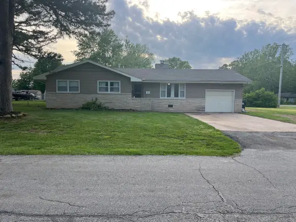 1307 Porter Avenue, Aurora, MO 65605