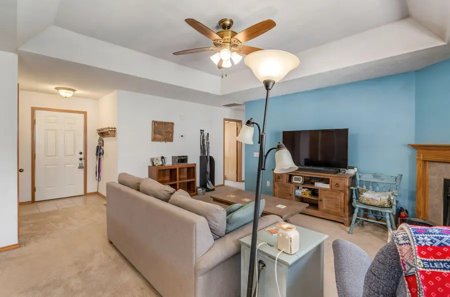 3879 W Parkridge Circle, Springfield, MO 65802 - #3