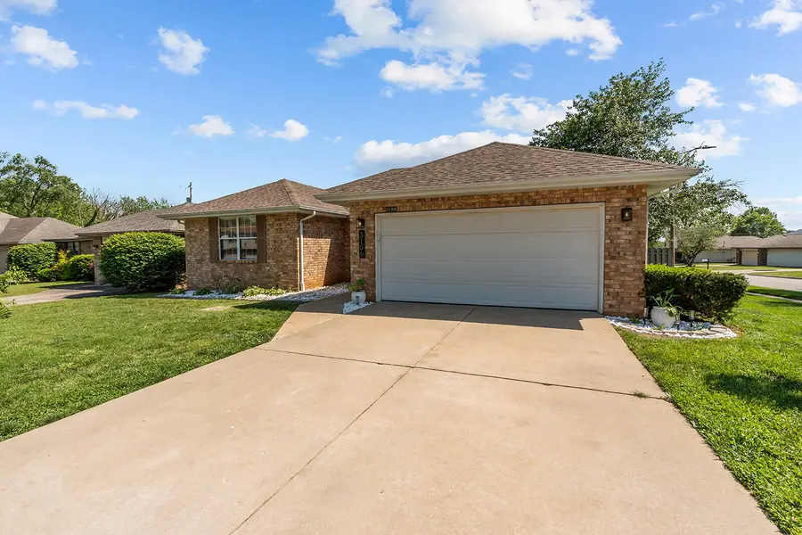 3106 E Huron Street, Springfield, MO 65804 - #3